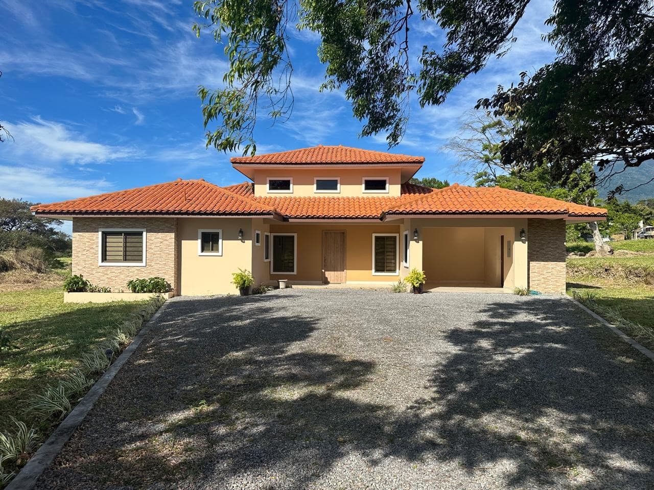 CASAS BOQUETE COUNTRY CLUB
