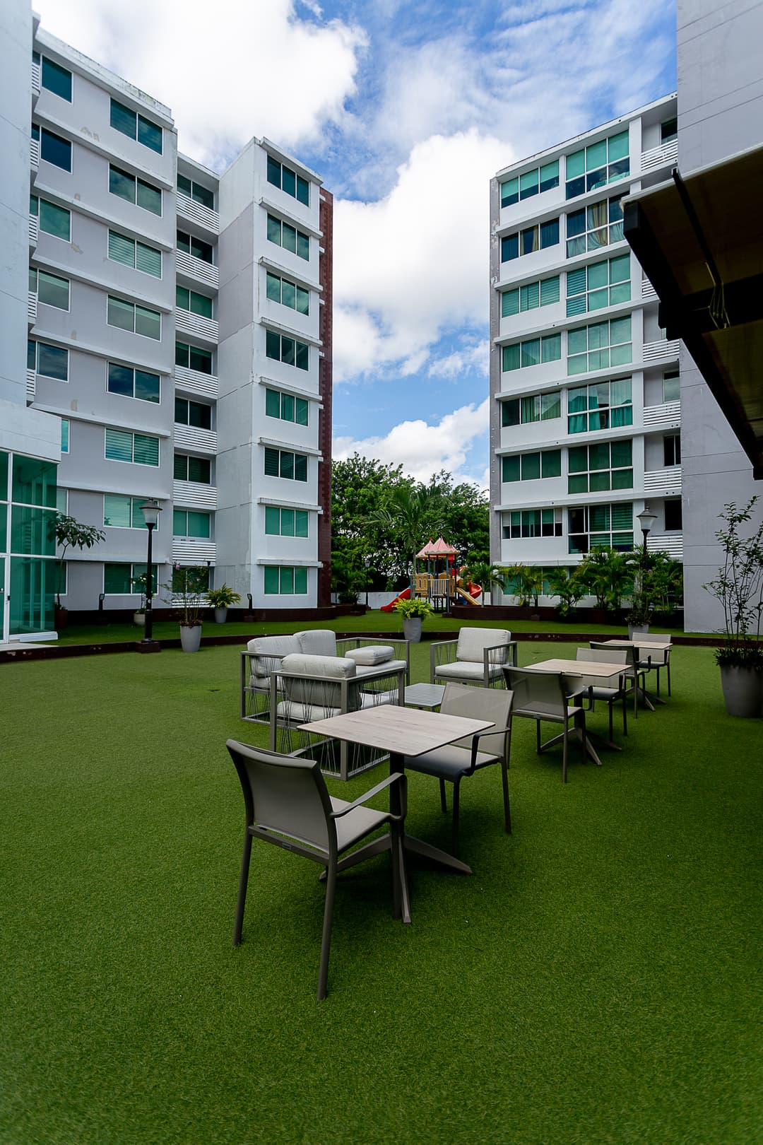 PH FOREST GATE