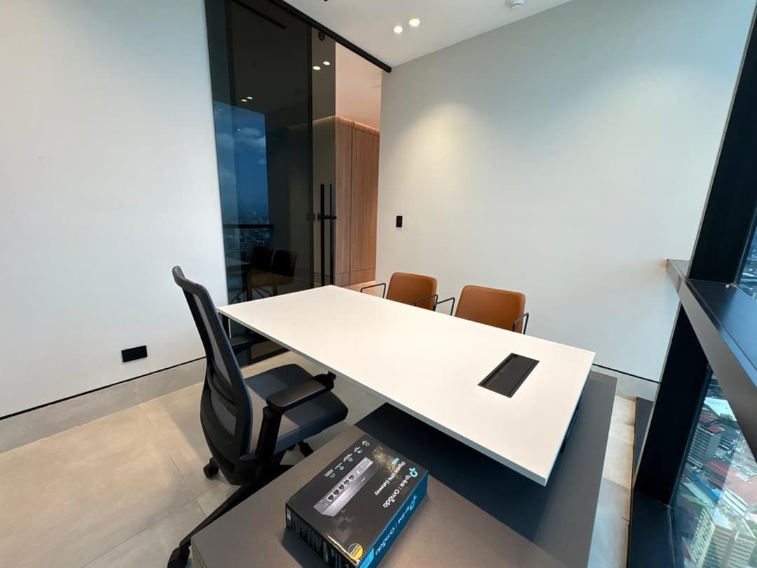 OFICINAS EN TOWERBANK
