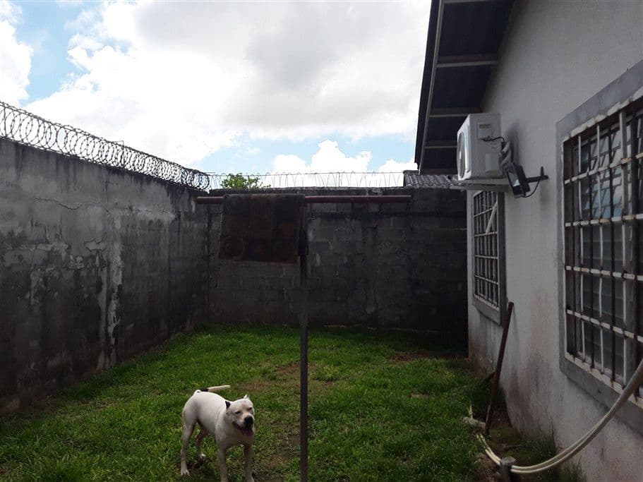 CASA EN TOCUMEN