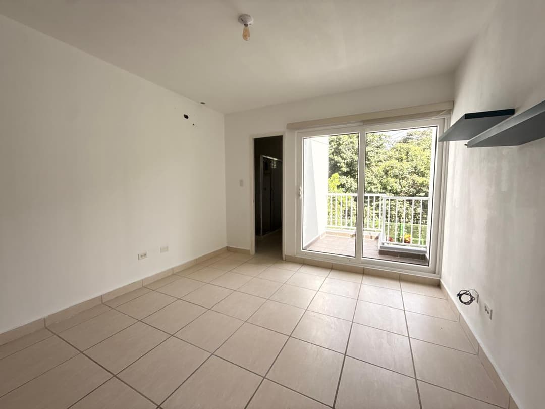 CASA EN BRISAS DEL GOLF