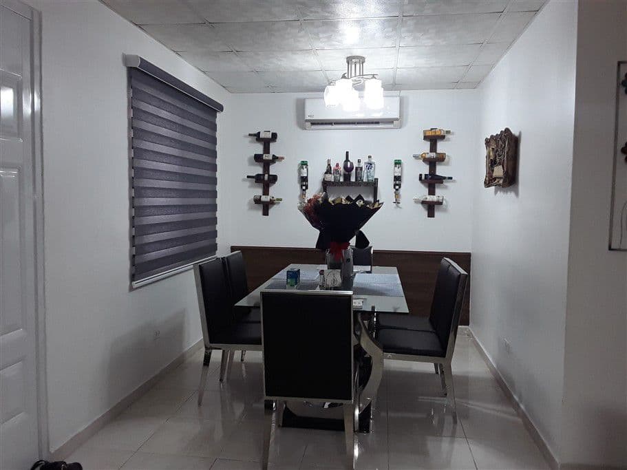 CASA EN TOCUMEN