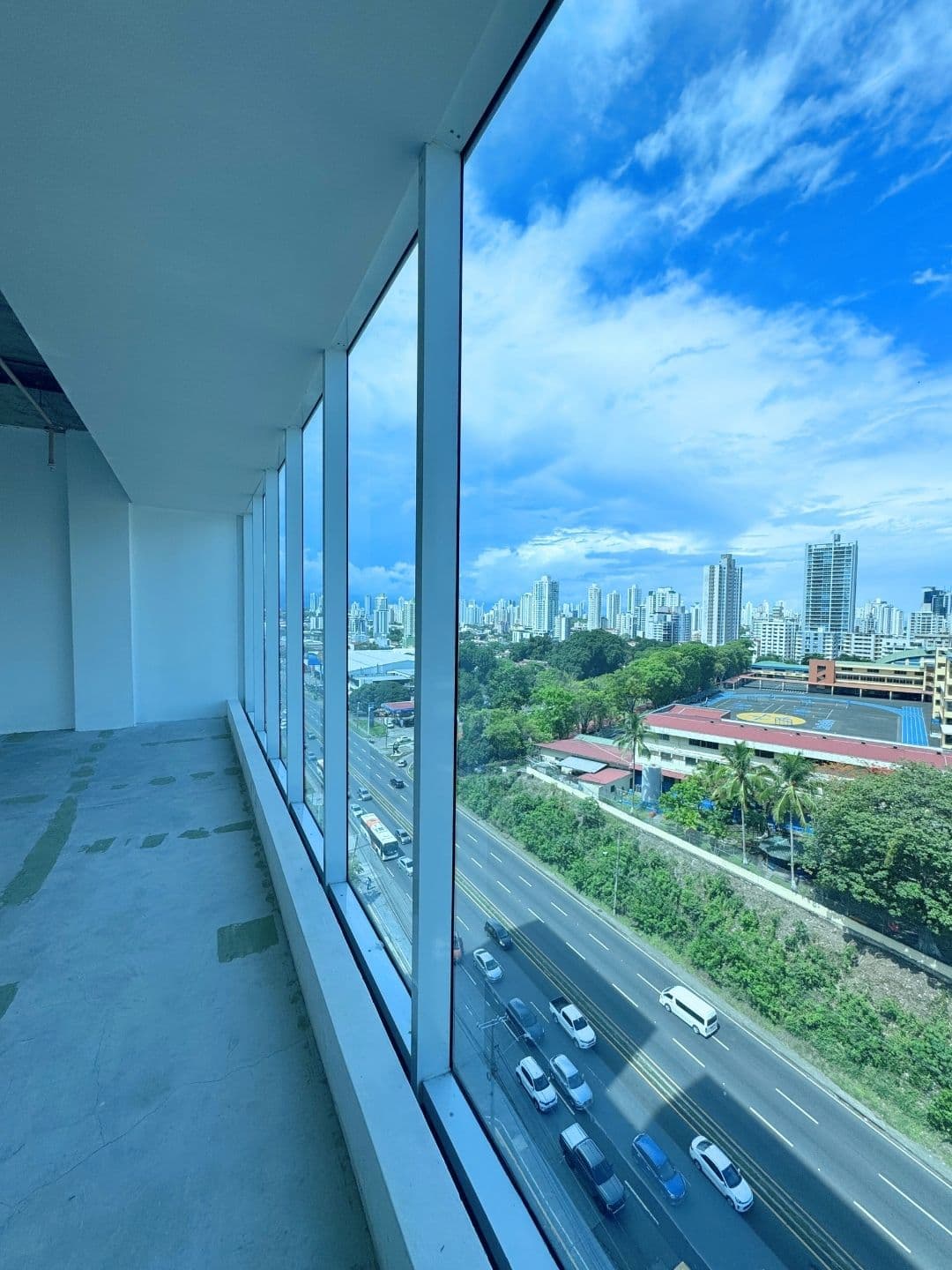 EDISON CORPORATE CENTER TORRE A