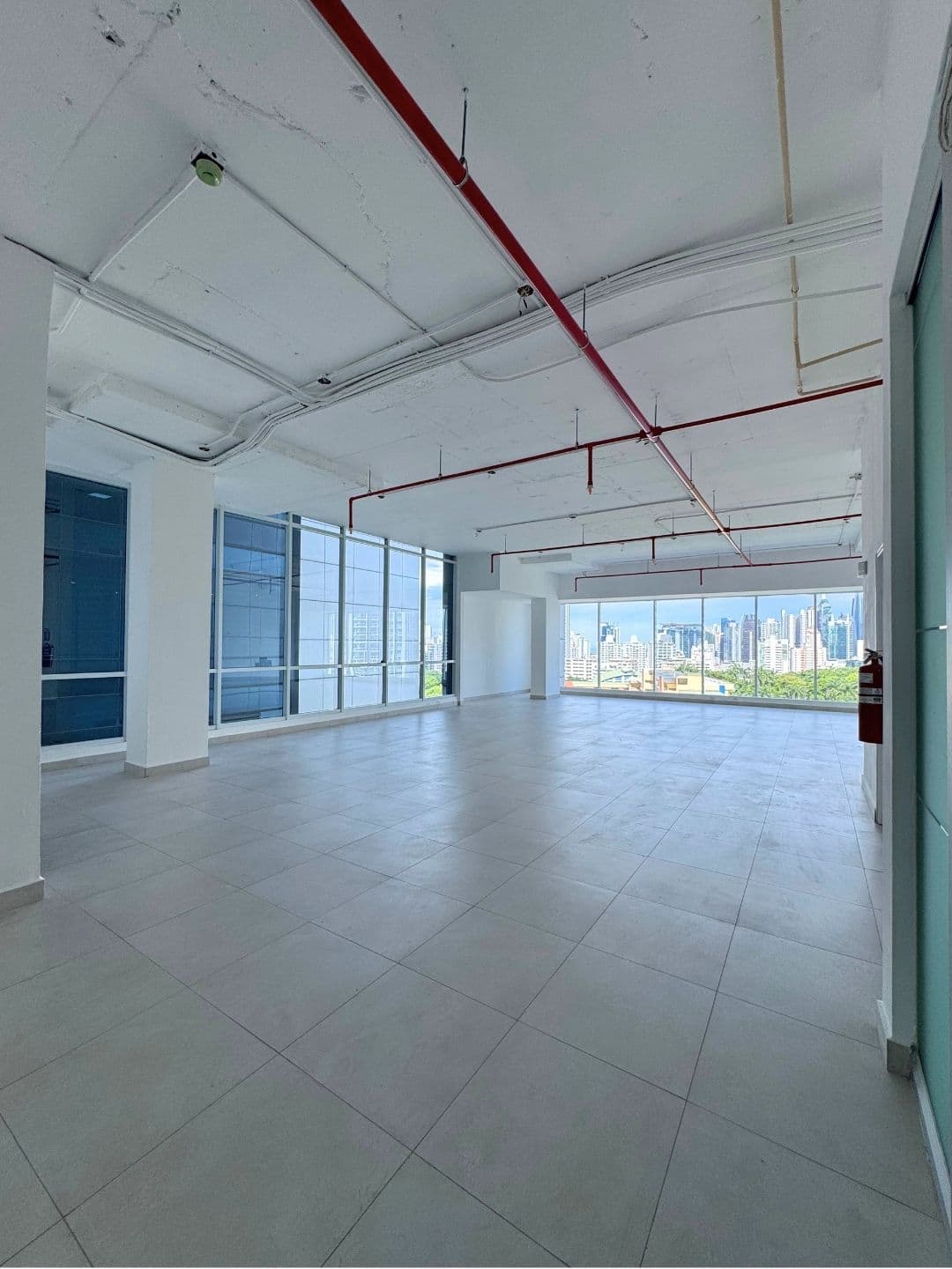 EDISON CORPORATE CENTER TORRE A